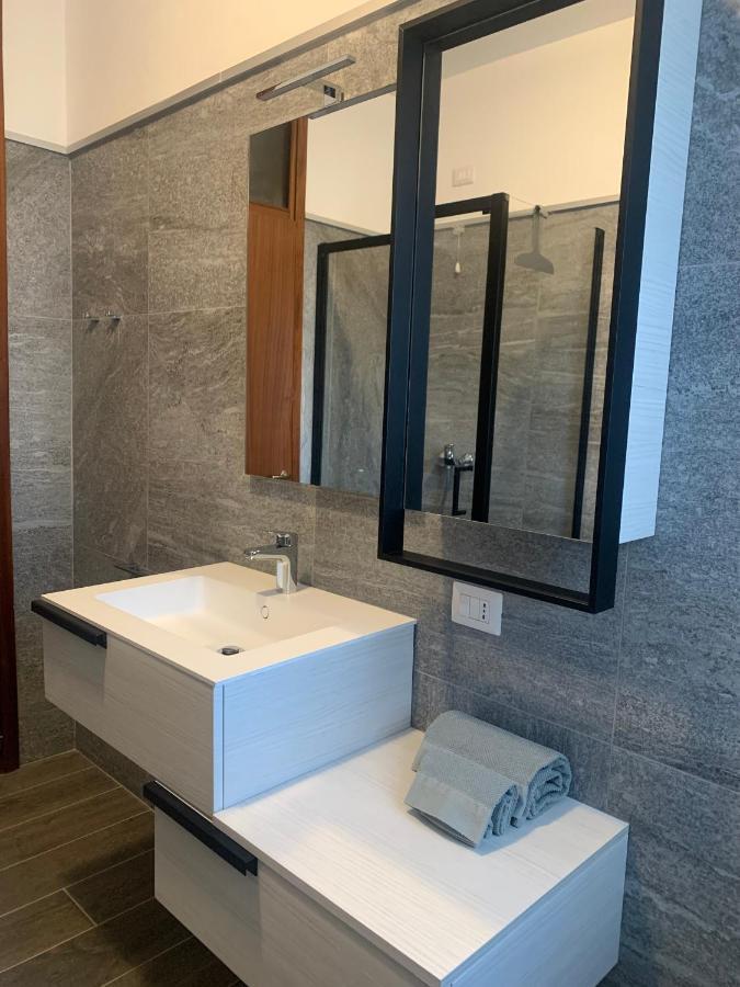 Lario Promenade: Family Friendly Apartment In Como Ngoại thất bức ảnh